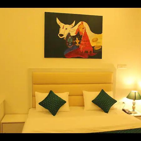 The Nandi International Boutique Homestay Varanasi Ngoại thất bức ảnh