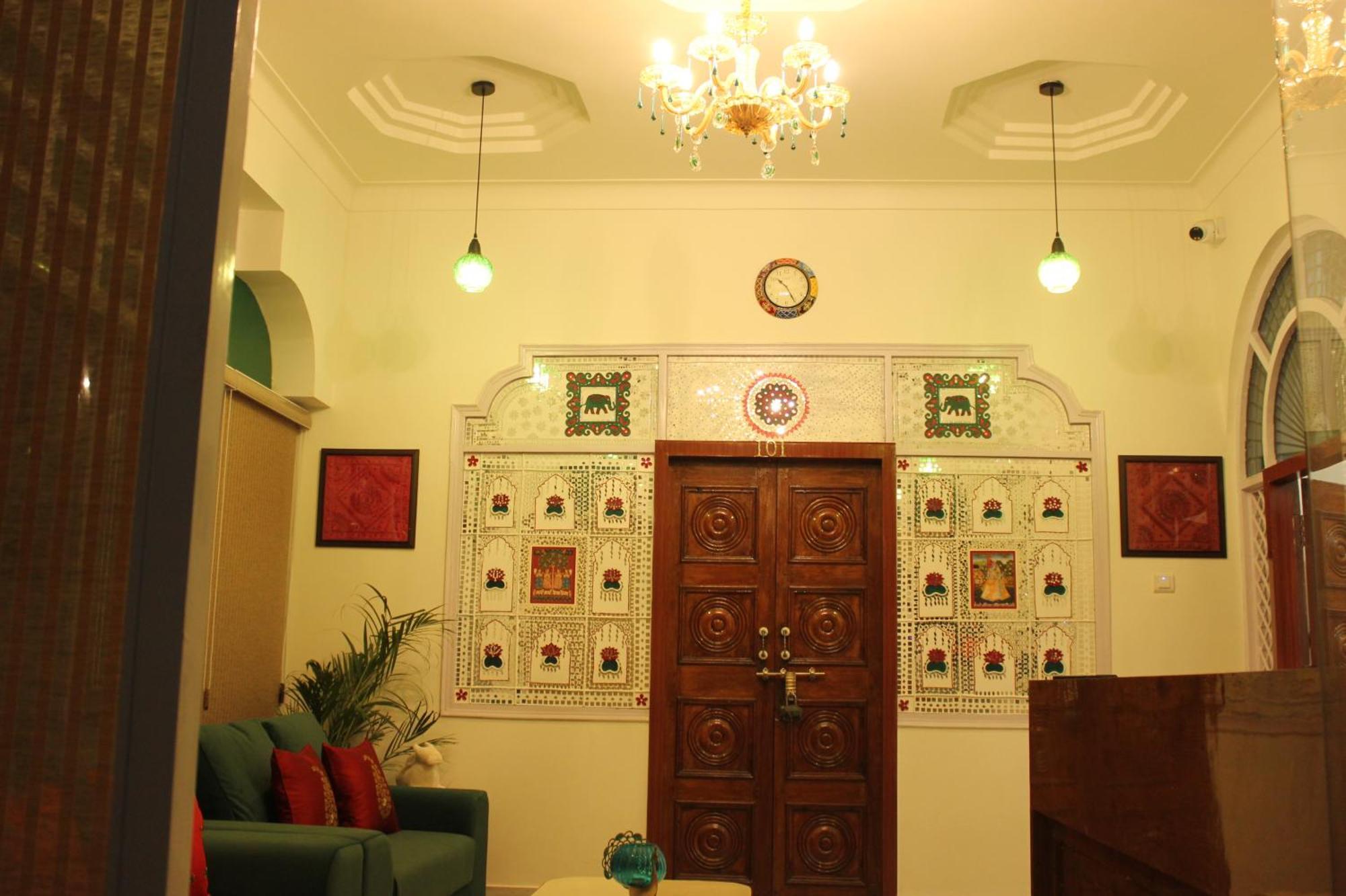 The Nandi International Boutique Homestay Varanasi Ngoại thất bức ảnh
